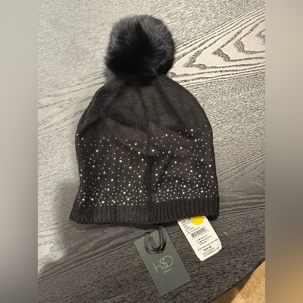 BNWT - HiSO Black Knit Hat with Pom and Studs